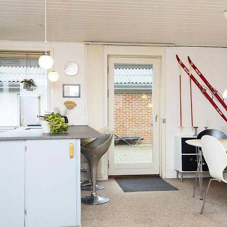 6 Person Holiday Home In Hemmet Exterior photo